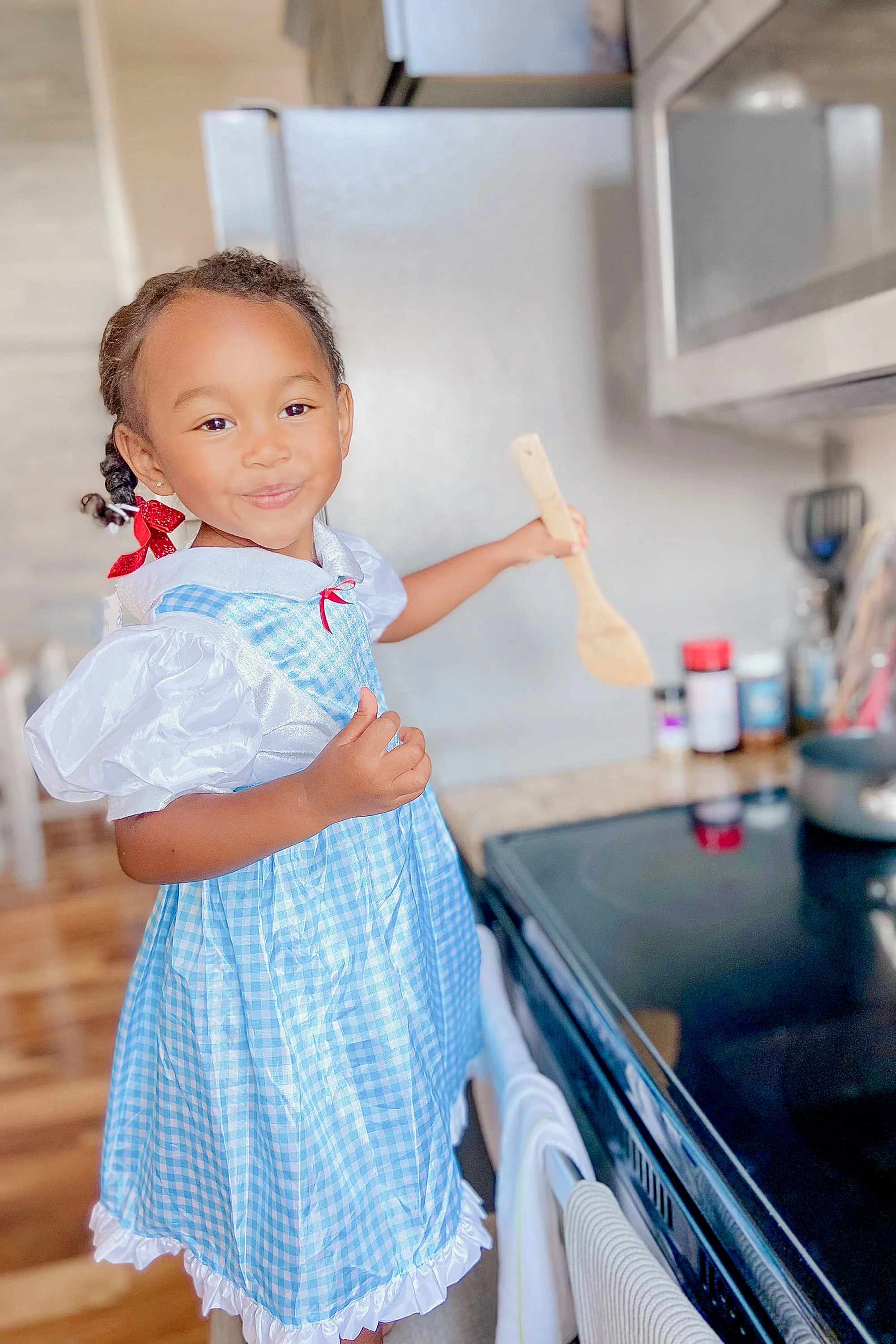 Kansas Girl with Bows - Image 7