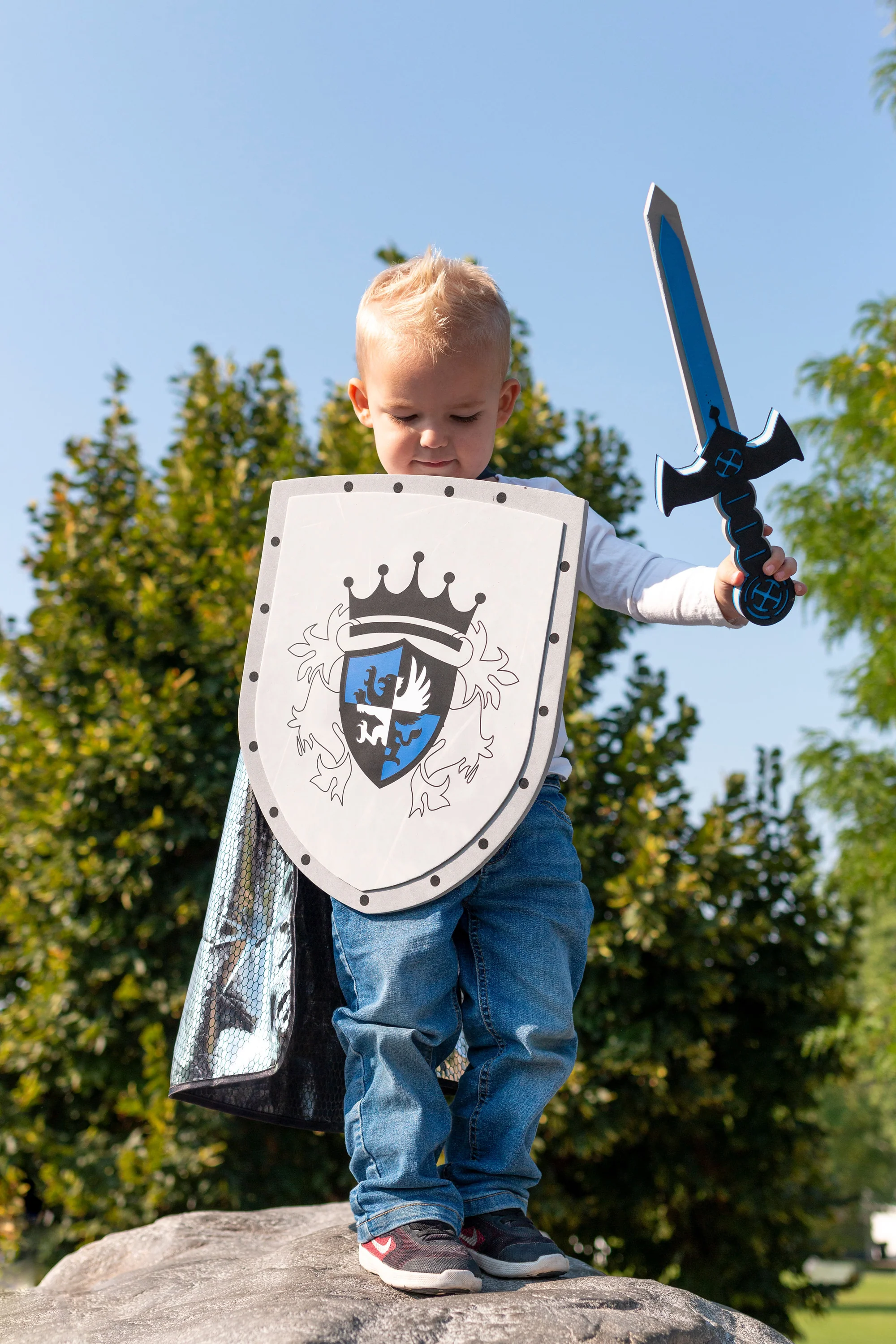 Knight Cape & Sword Set - Image 3