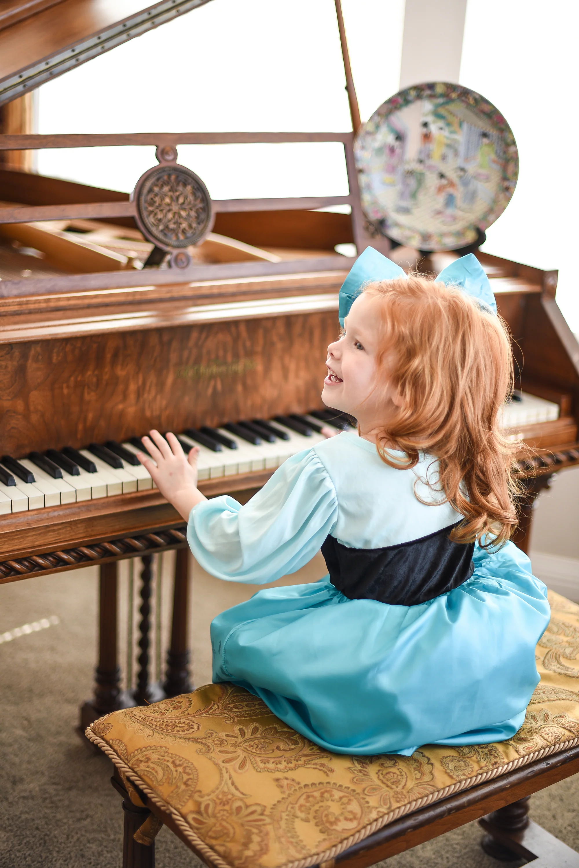 Mermaid Day Dress with Bow - Image 7