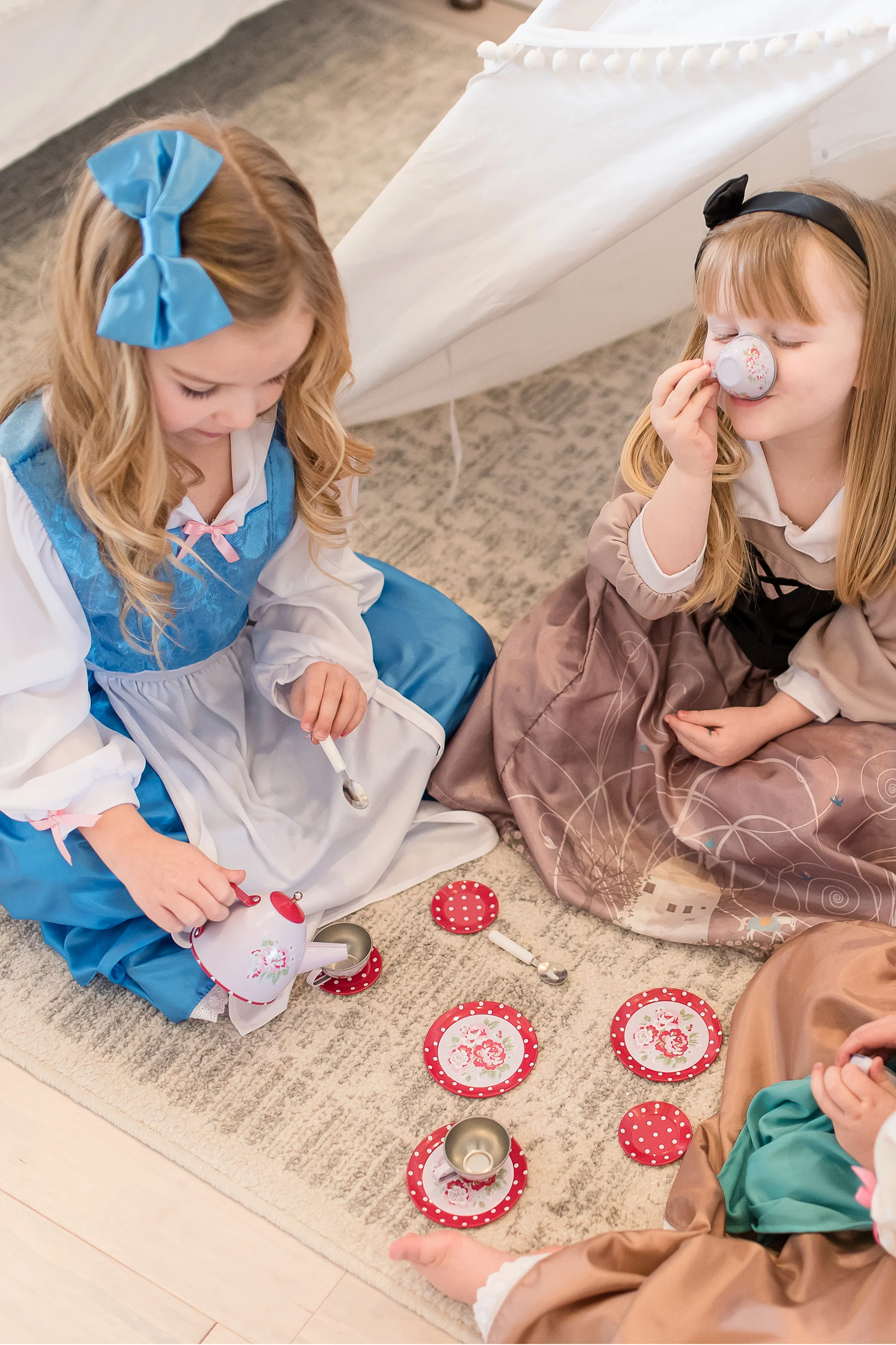 Sleeping Beauty Day Dress with Headband - Image 7