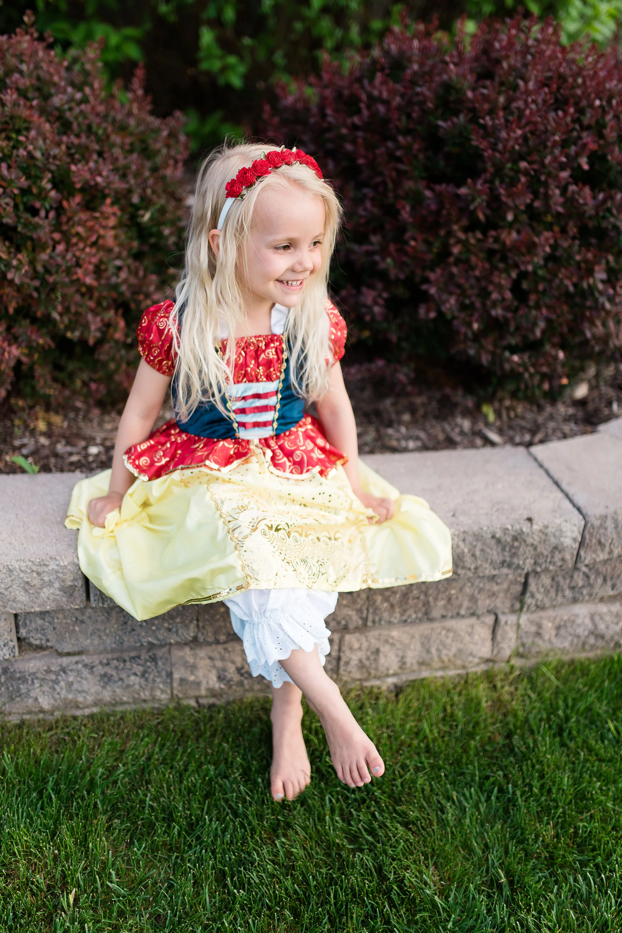 Snow White Dress Up - Image 6