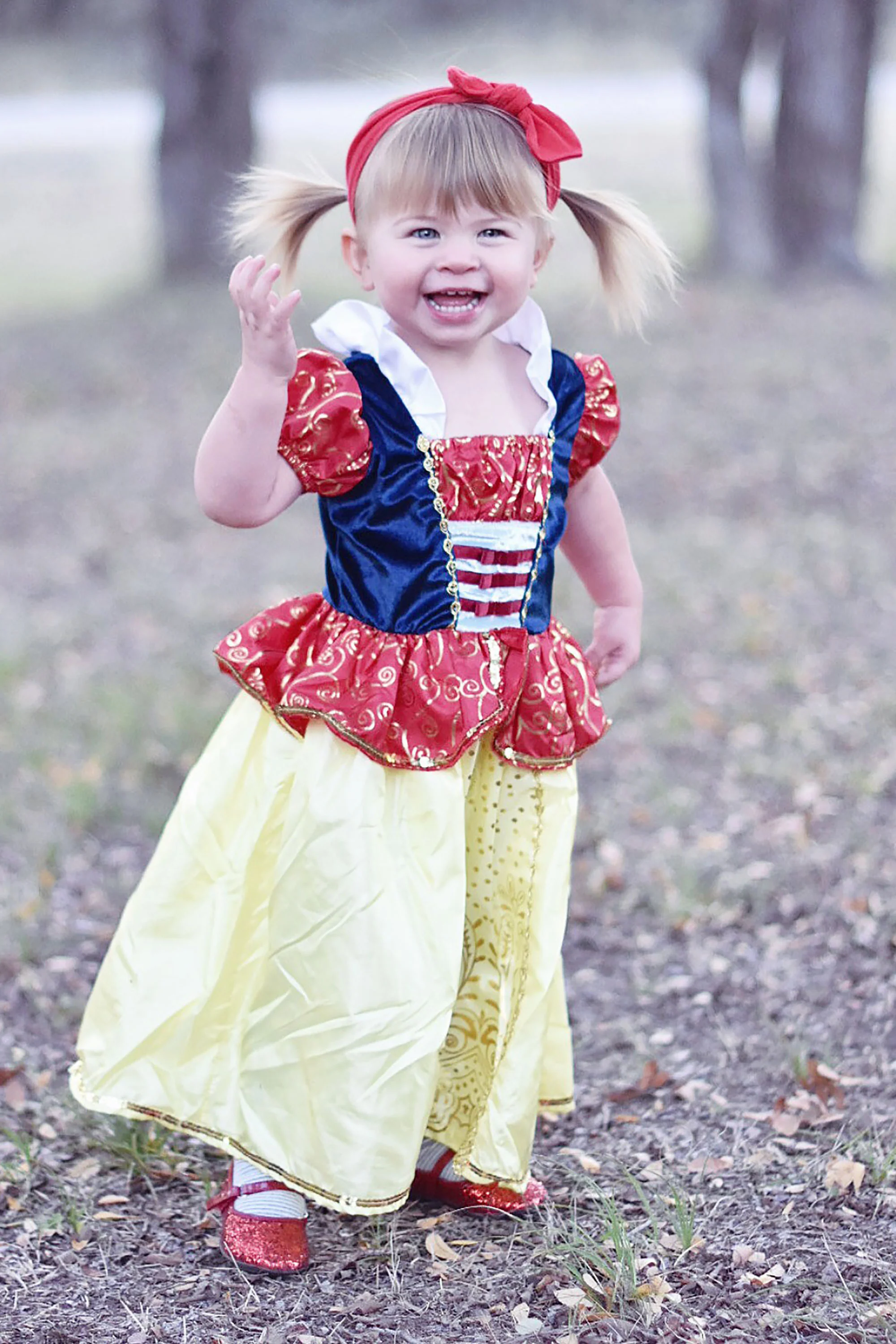Snow White Dress Up - Image 9