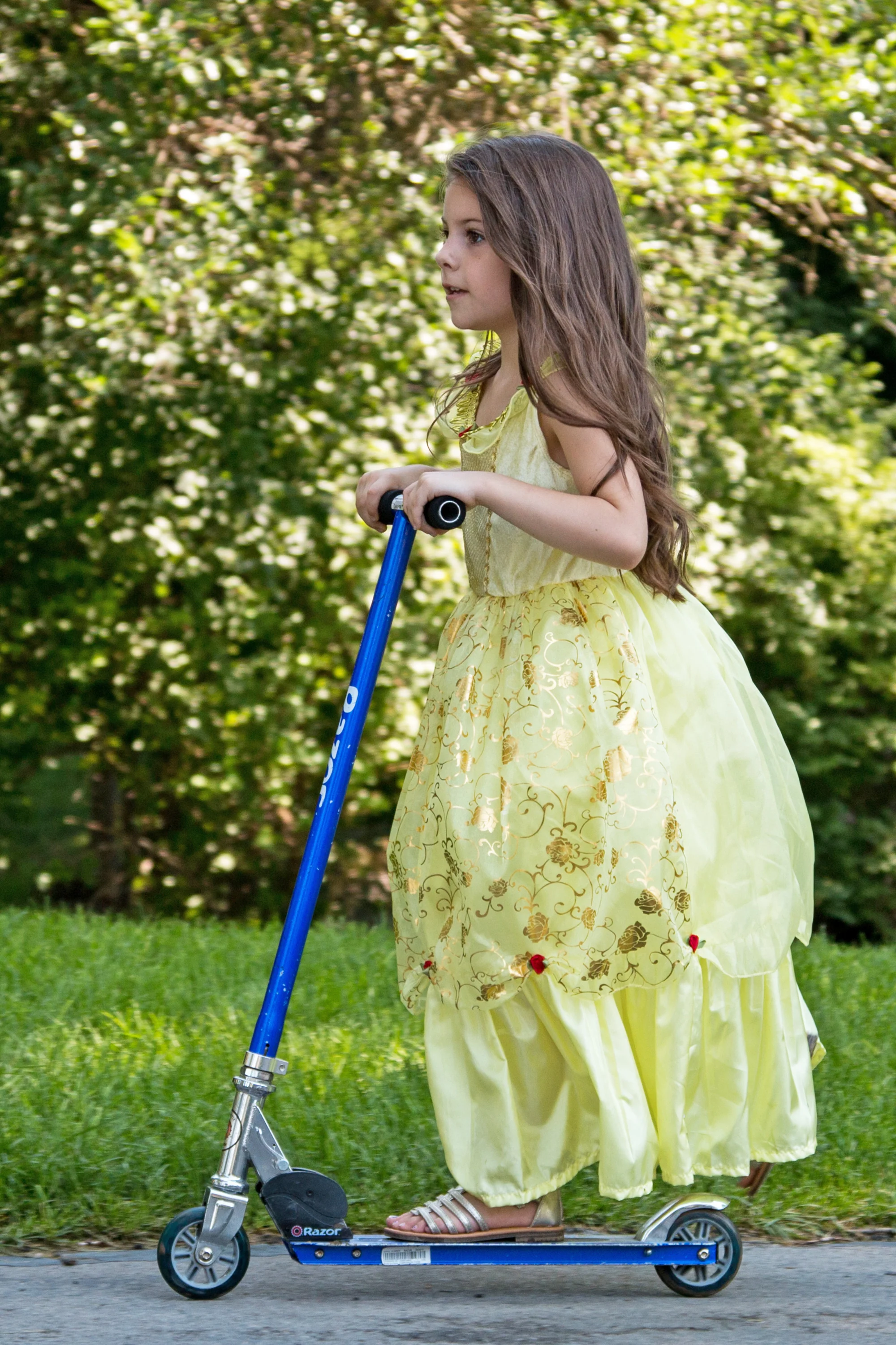 Yellow Beauty Dress Up - Image 7